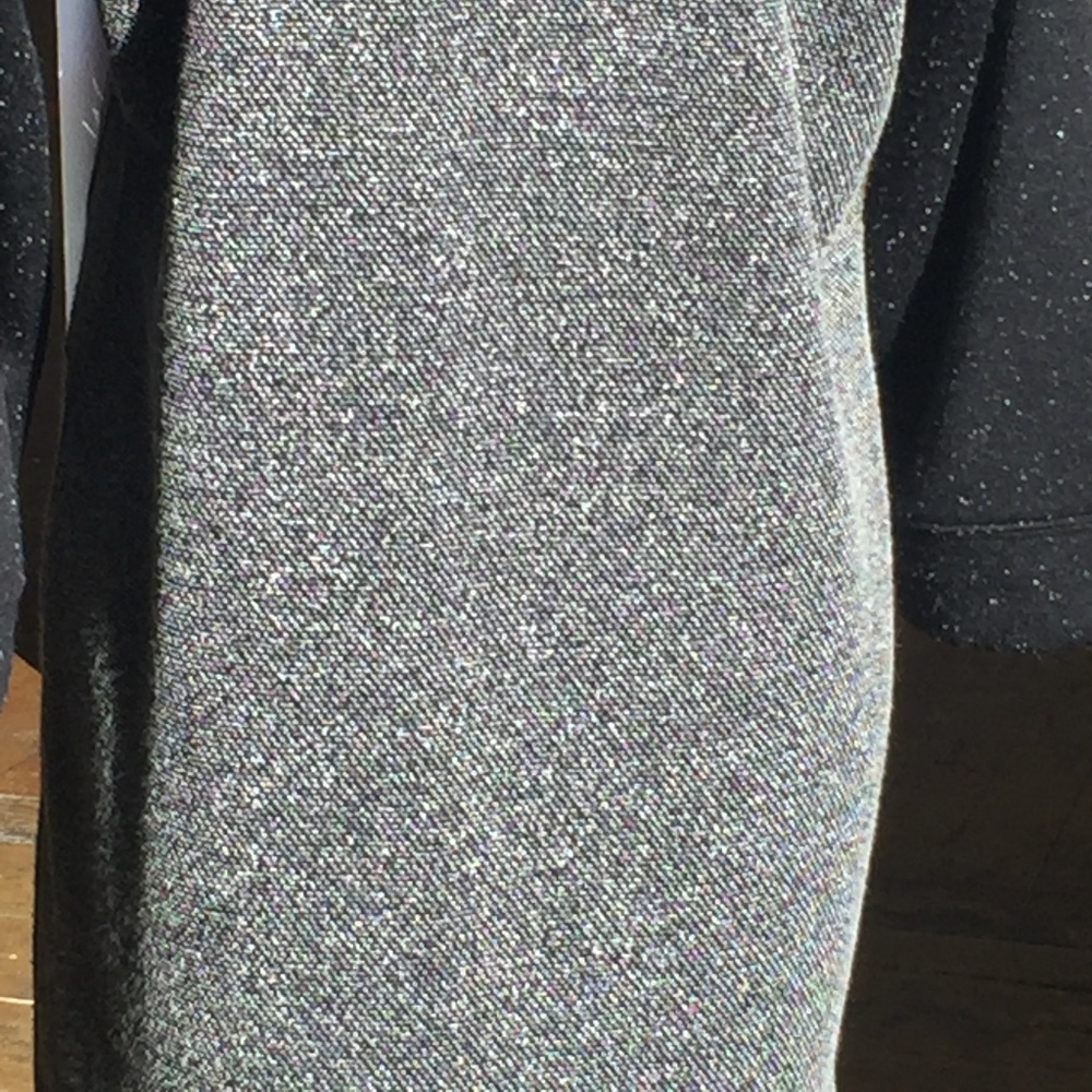 Black/white Long sleeve sweatshirt type dress - Picture 5 of 6